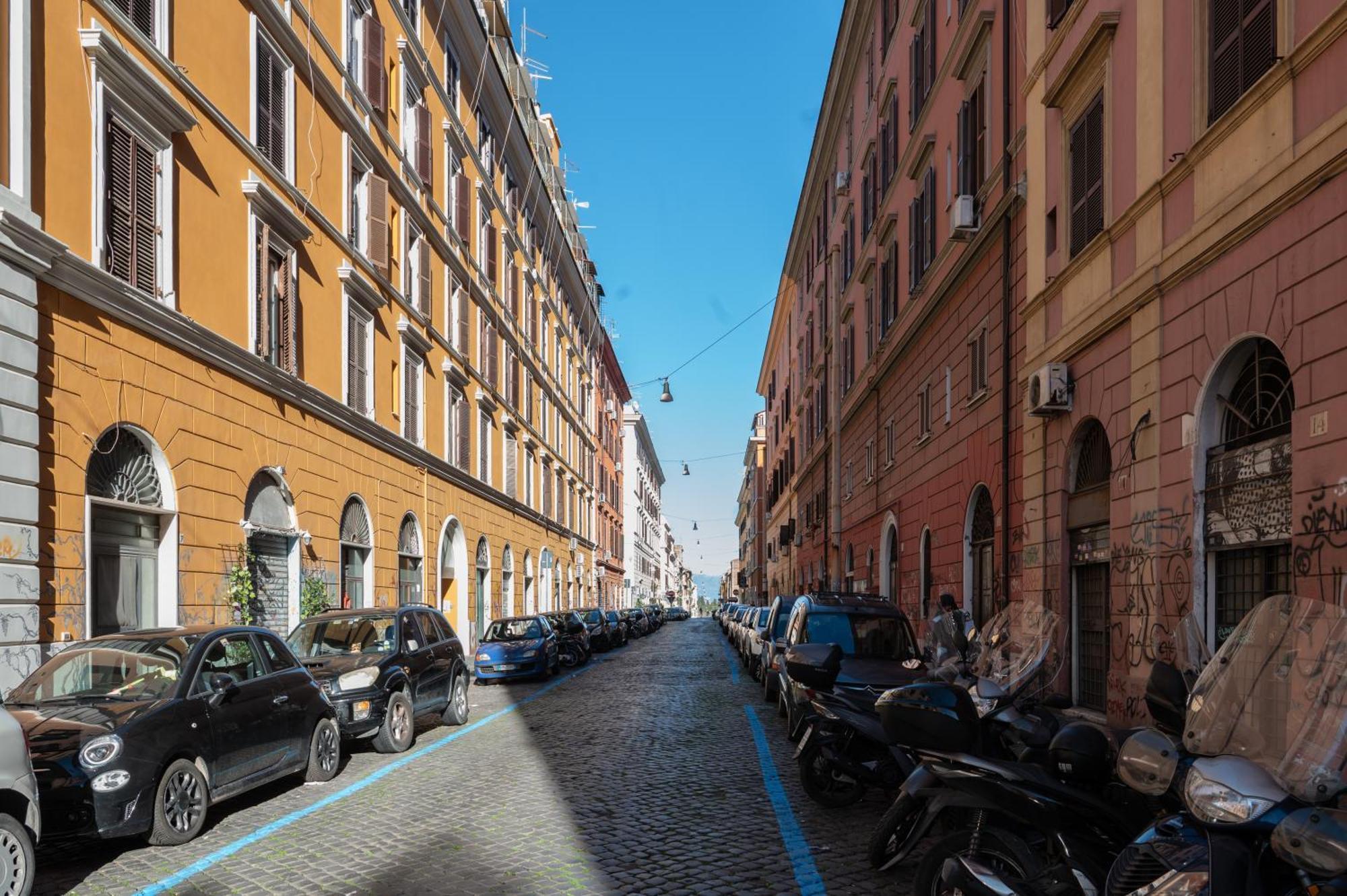 Half Palace, Relaxing Apartment In Rome San Lorenzo Exterior foto