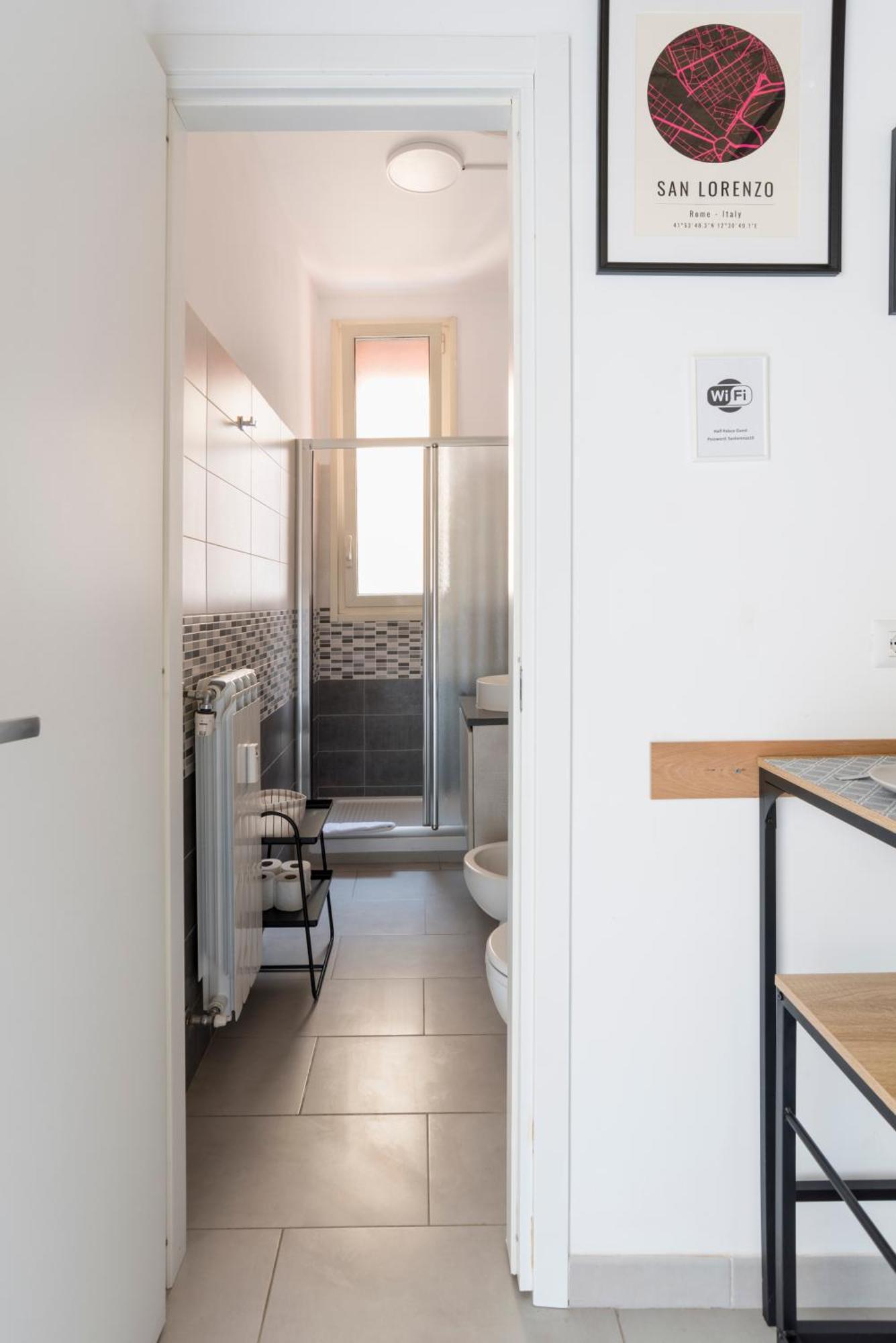 Half Palace, Relaxing Apartment In Rome San Lorenzo Exterior foto